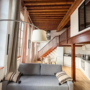suite-kartier.hotels-rhonealpes.com/